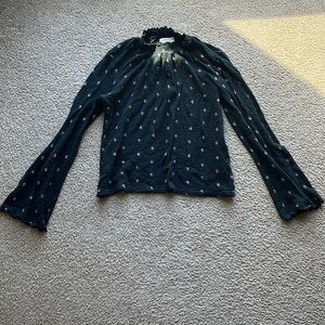 Cute Bell Sleeved Shirt